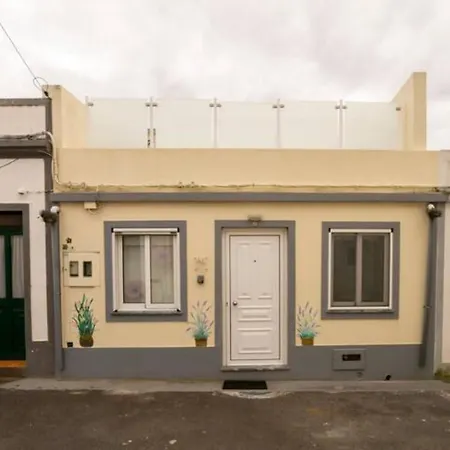 Casa Amarela Al 3030 Horta